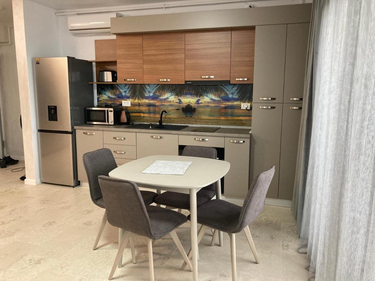 Sarah Morningstar Apartamento Năvodari Exterior foto